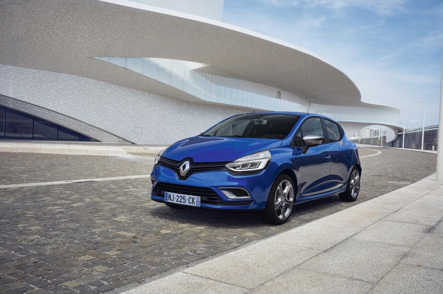  Renault Clio GT Line 2016 года  (фото 1 из 38)